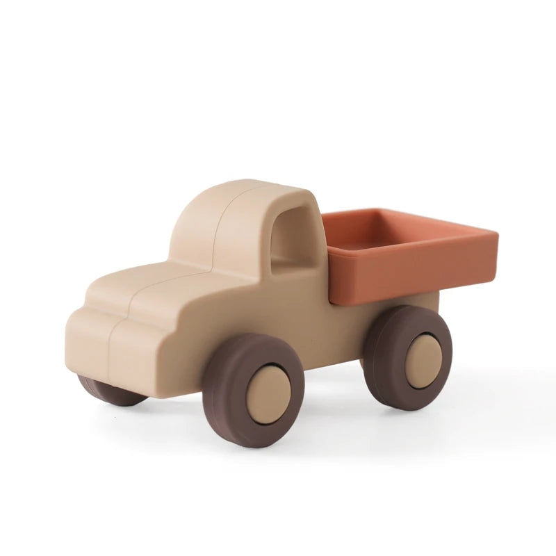 Chewy Cruiser Teether-Beige Car